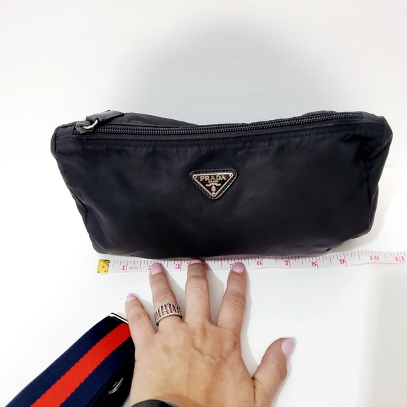 Prada auth black nylon pouch crossbody bag w strap - Picture 11 of 15